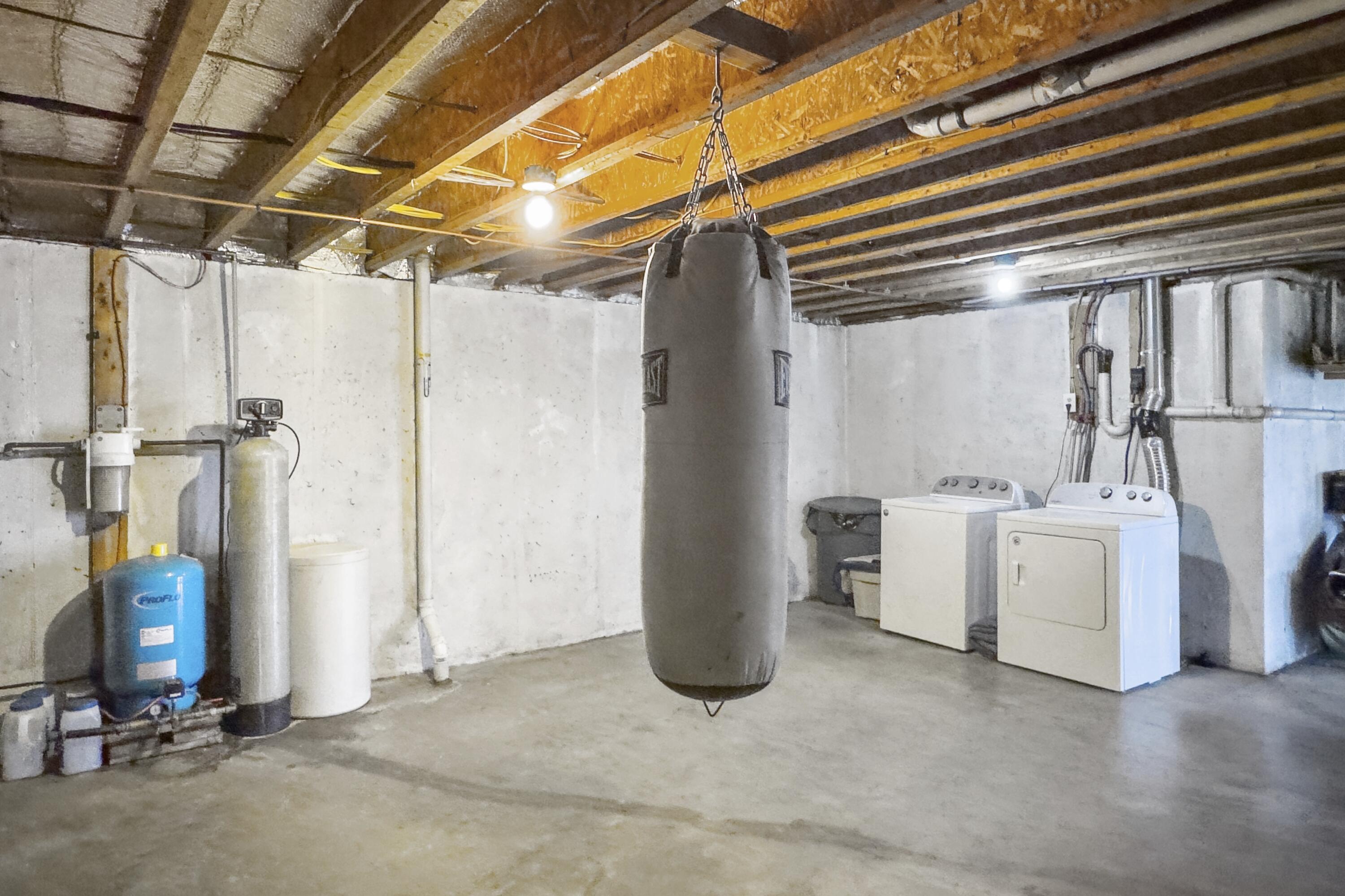 136 Waldoboro Road Washington, ME 04574 - Photo 47 of 58 Basement