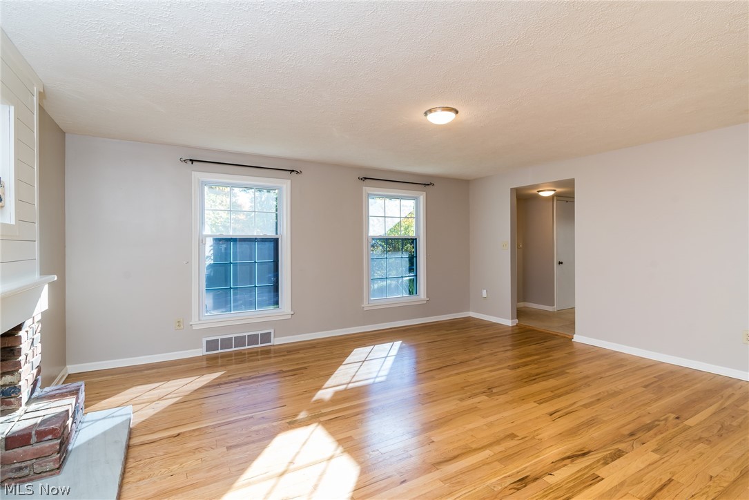 3630 Avalon Road Cleveland, OH 44120 - Photo 7 of 24