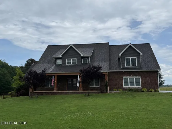 $1,975,000 | 3068 Beecarter Road, Dandridge, TN 37725
