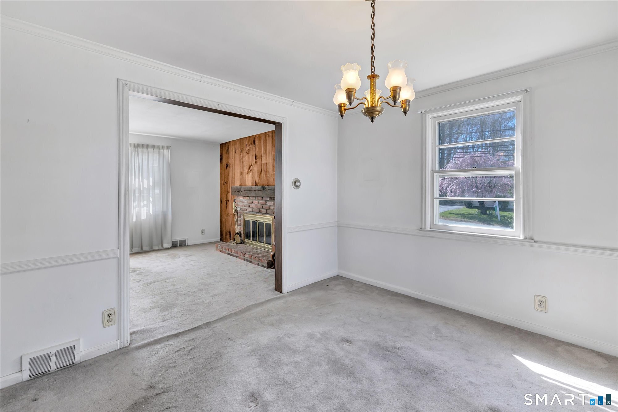 3850 Old Town Road Bridgeport, CT 06606 - Photo 11 of 36