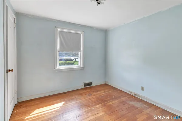 $400,000 | 3850 Old Town Road, Bridgeport, CT 06606