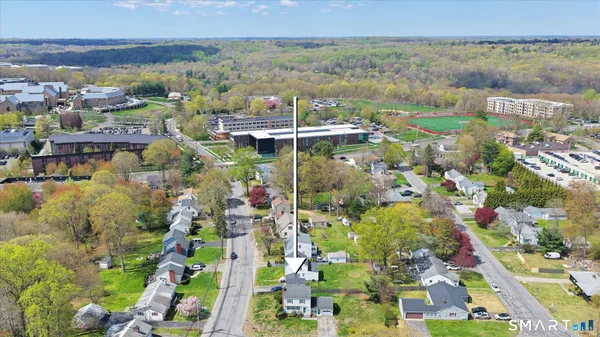 $400,000 | 3850 Old Town Road, Bridgeport, CT 06606