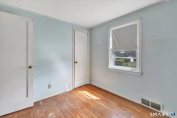 $400,000 | 3850 Old Town Road, Bridgeport, CT 06606