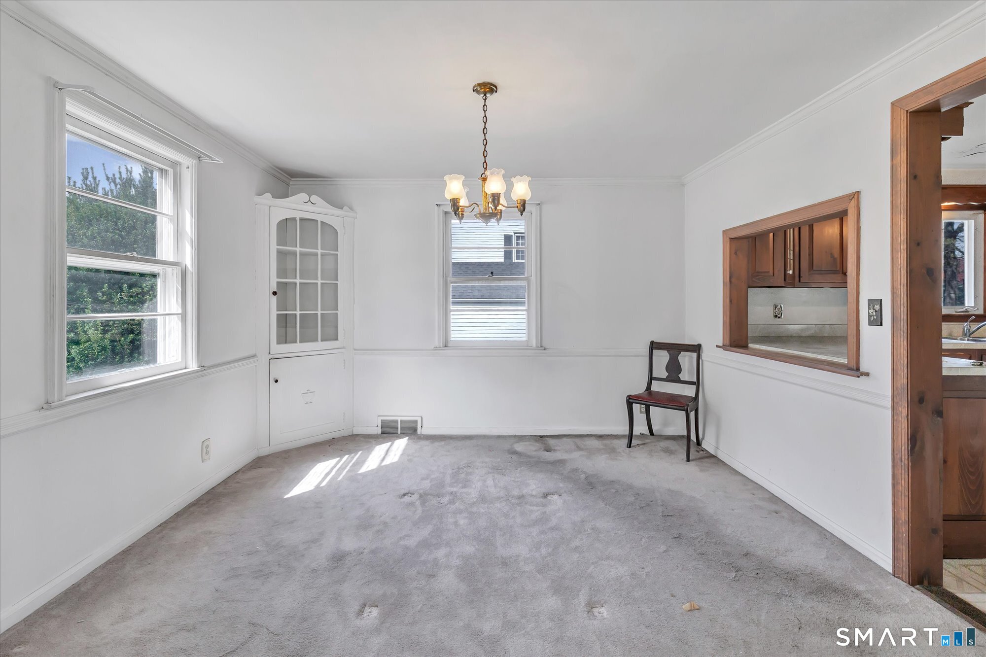 3850 Old Town Road Bridgeport, CT 06606 - Photo 9 of 36