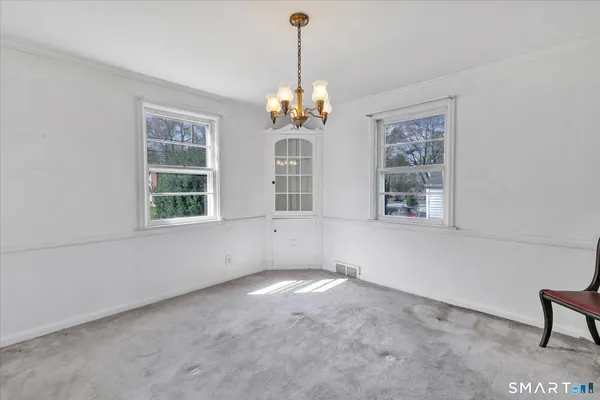 $400,000 | 3850 Old Town Road, Bridgeport, CT 06606