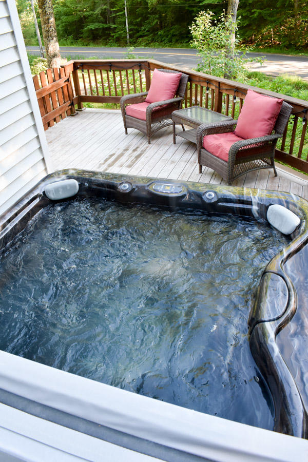 1021 Lamson Road Augusta, ME 04330 - Photo 14 of 54 Hot tub