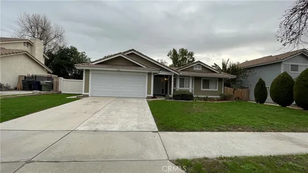 $2,850 | 1328 East Pennsylvania Avenue, Redlands, CA 92374