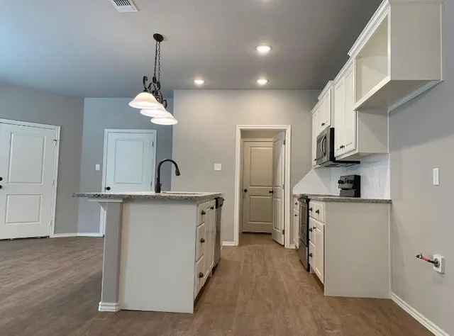 $370,000 | 1217 Preston Trail, Wolfforth, TX 79382