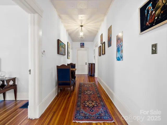 $519,900 | 127 Pennsylvania Avenue, Asheville, NC 28806