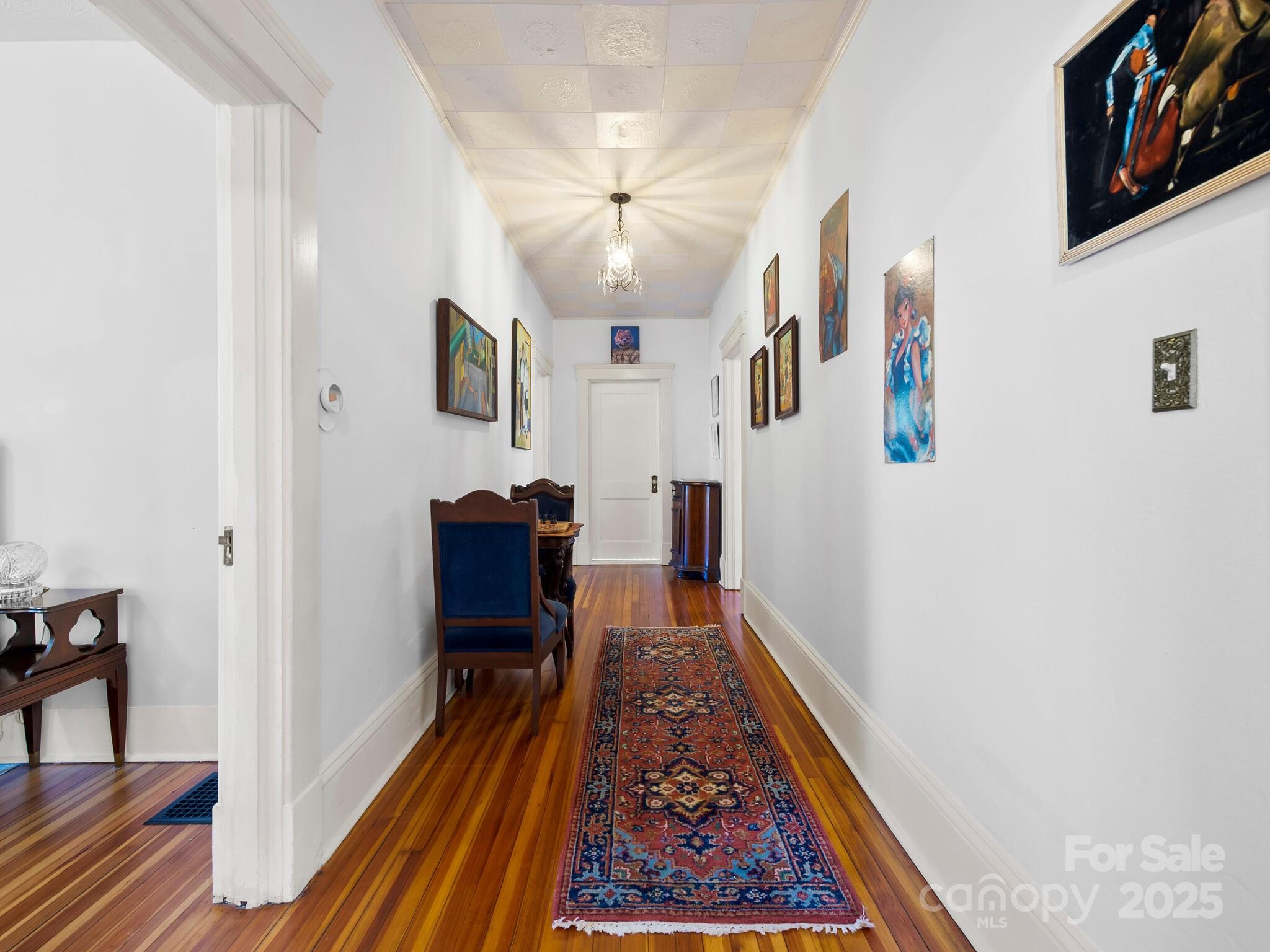 127 Pennsylvania Avenue Asheville, NC 28806 - Photo 12 of 48