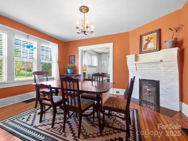 $519,900 | 127 Pennsylvania Avenue, Asheville, NC 28806