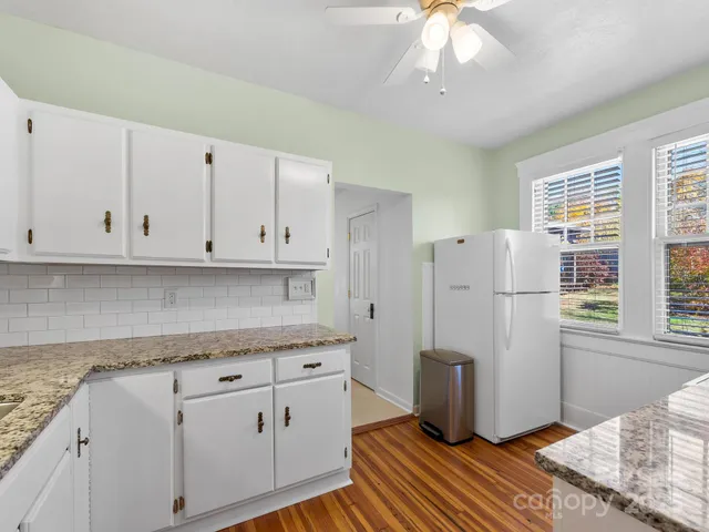 $519,900 | 127 Pennsylvania Avenue, Asheville, NC 28806