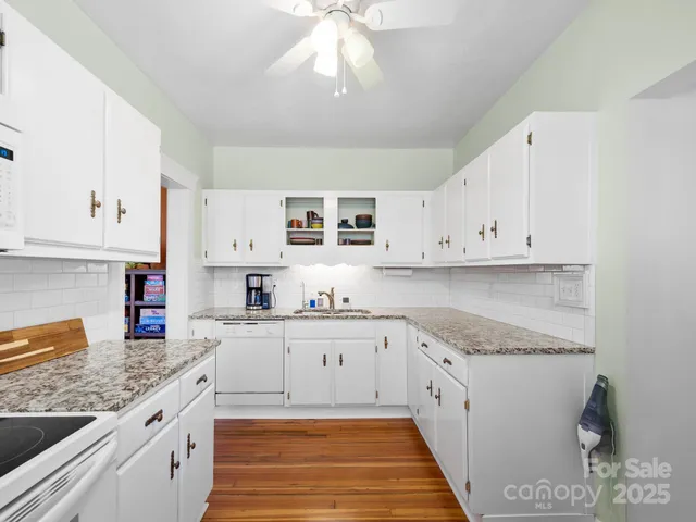 $519,900 | 127 Pennsylvania Avenue, Asheville, NC 28806