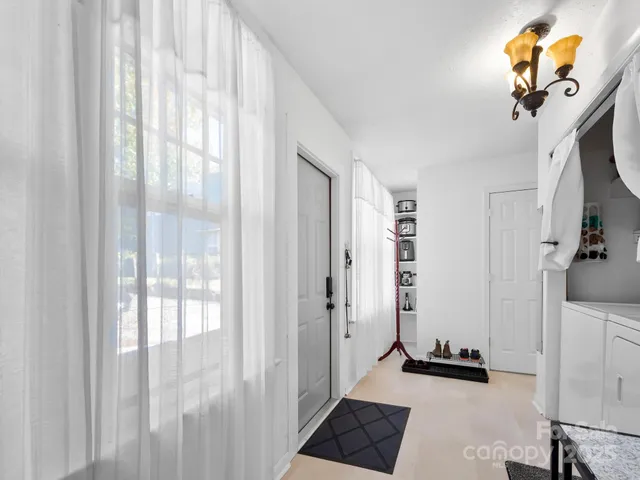 $519,900 | 127 Pennsylvania Avenue, Asheville, NC 28806