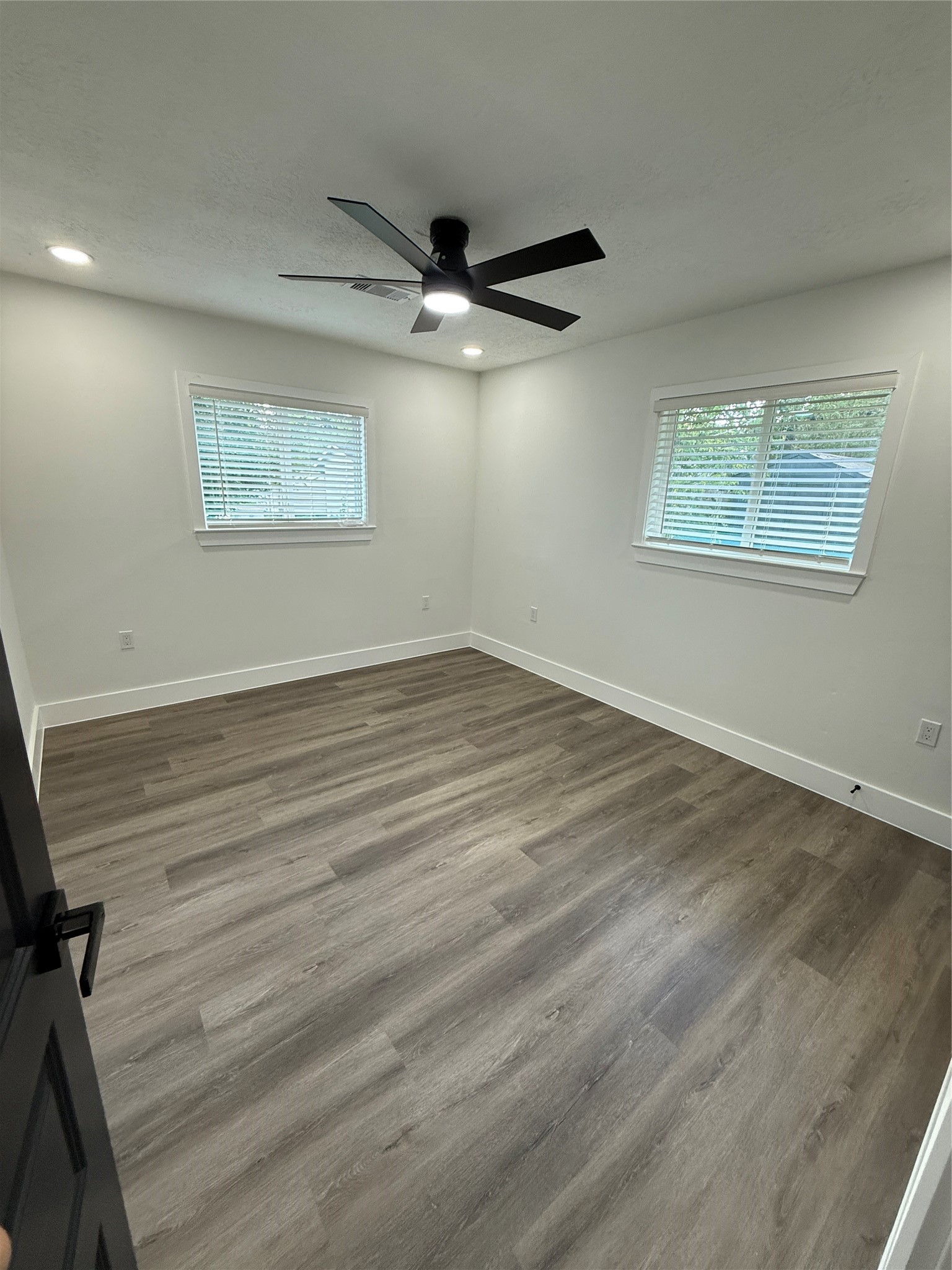 2806 Raymond Street Pasadena, TX 77506 - Photo 13 of 19