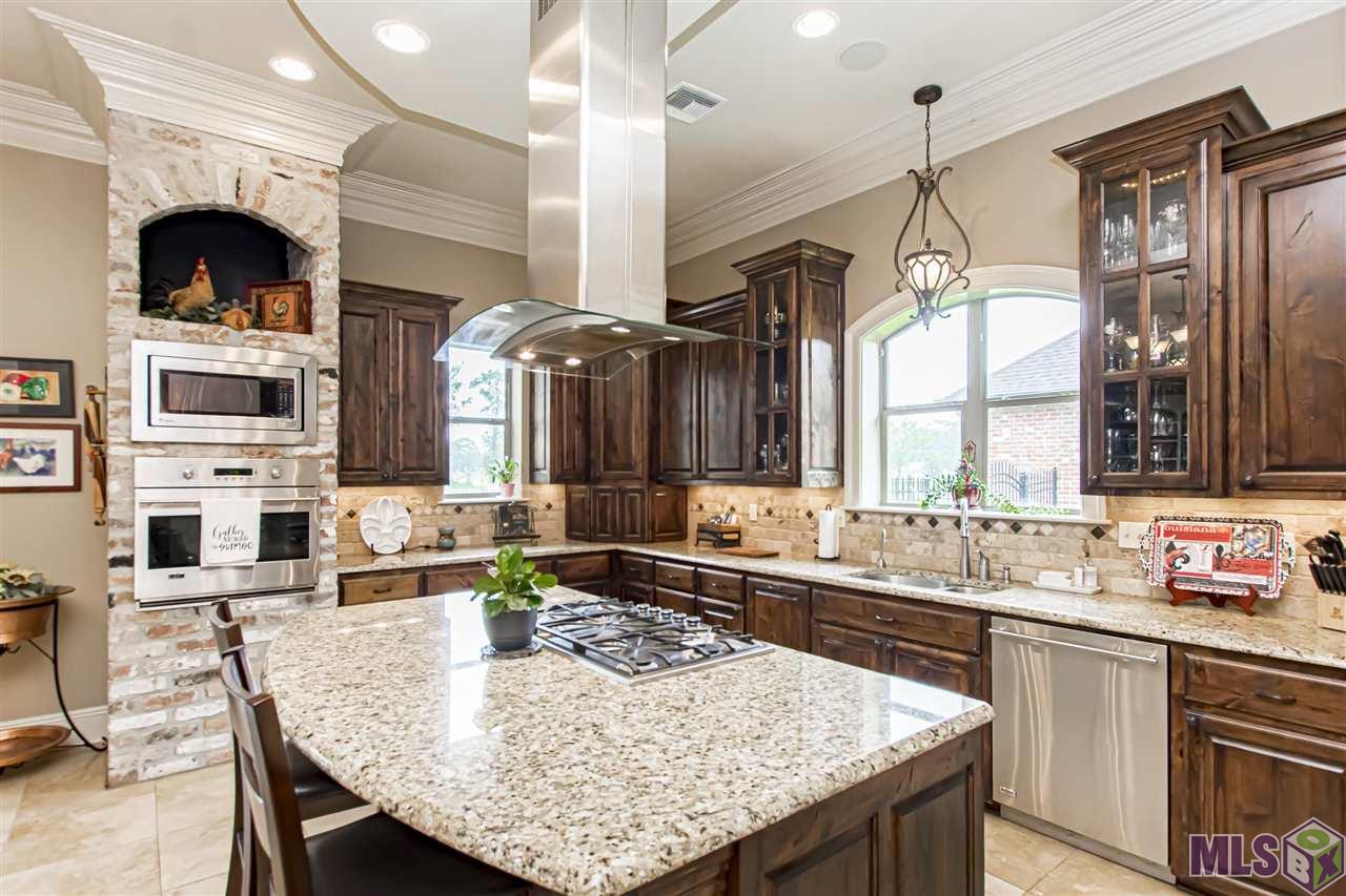 19211 Merlot Avenue Baton Rouge, LA 70817 - Photo 4 of 27 Gallery Image 4