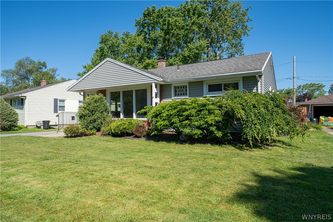 177 Bennington Road Amherst, NY 14226 - Photo 3 of 45