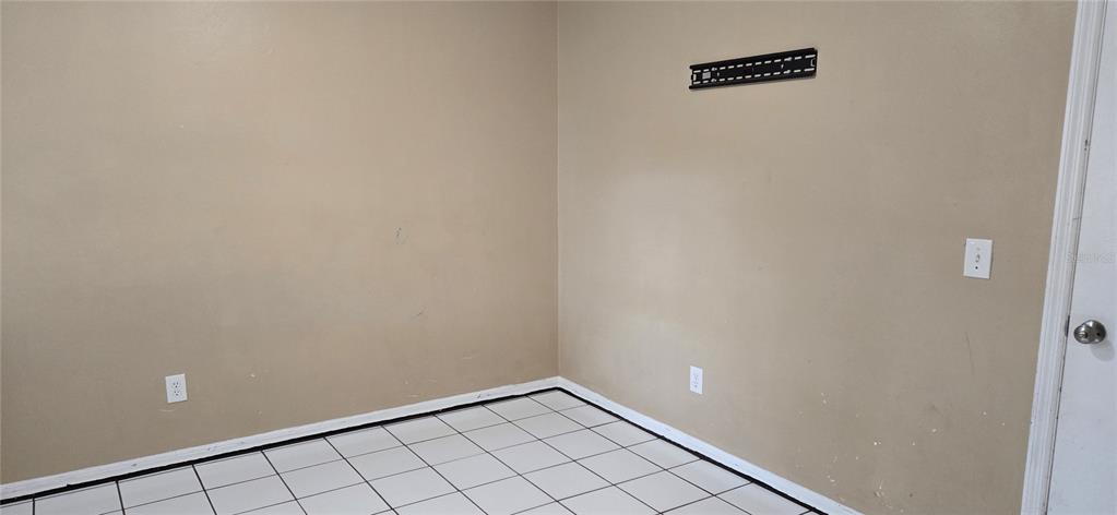 2530 Georgia Avenue, Unit B Sanford, FL 32773 - Photo 27 of 48 a view of an empty room