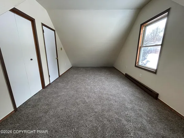 $1,800 | 684 Country Pl Drive, Tobyhanna, PA 18466
