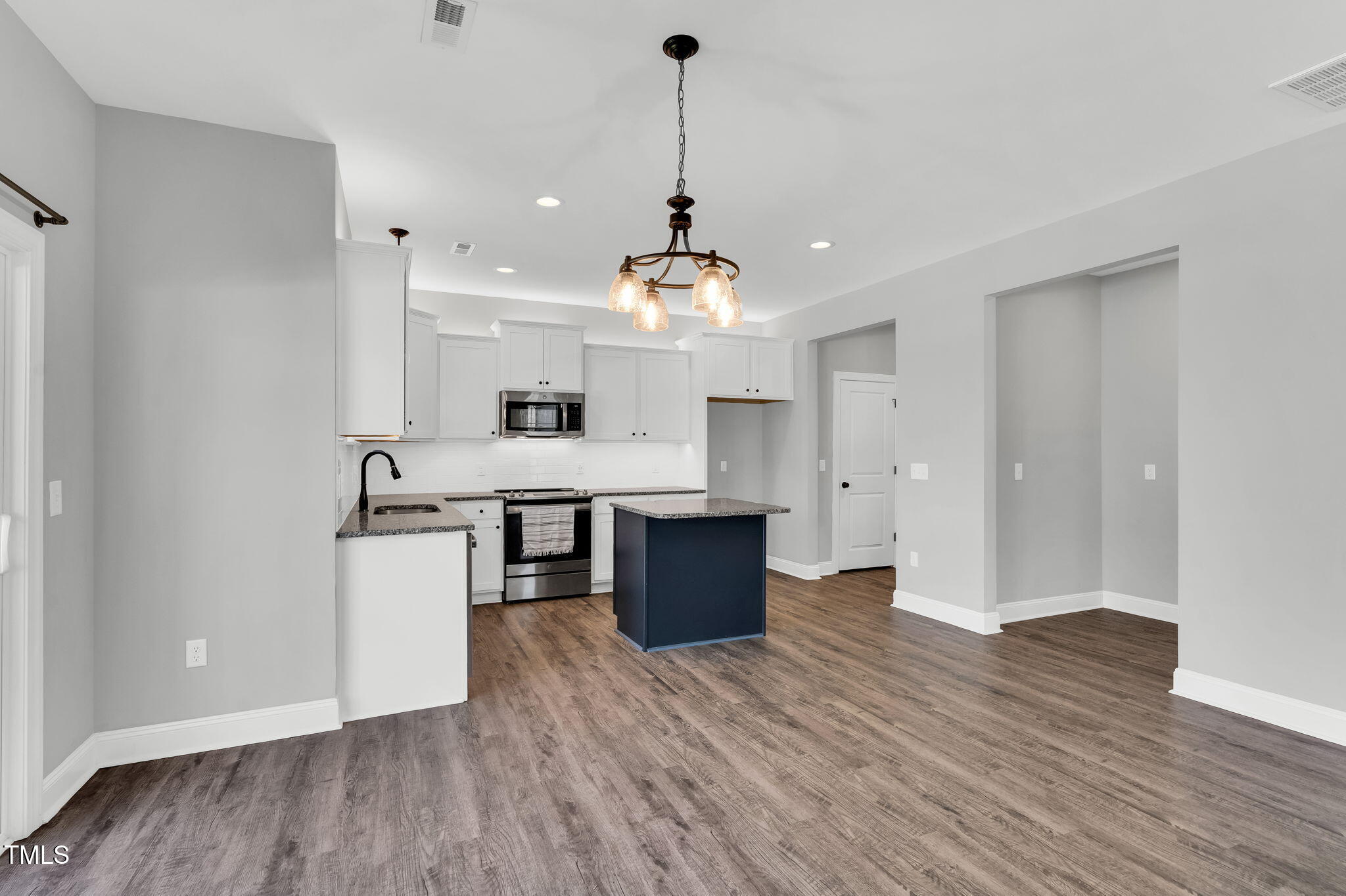 303 Pleasant Ridge Court Benson, NC 27504 - Photo 14 of 39 14-web-or-mls-DSC06449