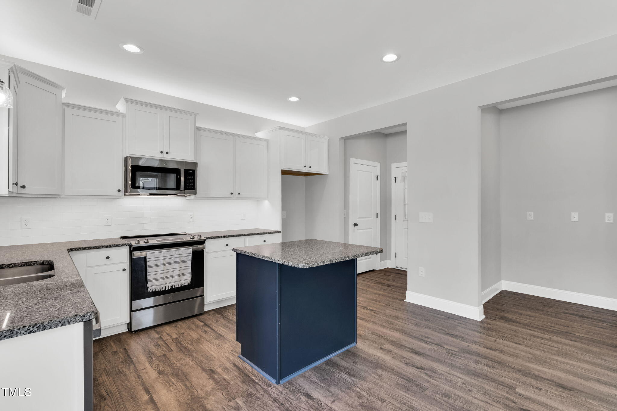 303 Pleasant Ridge Court Benson, NC 27504 - Photo 17 of 39 17-web-or-mls-DSC06464