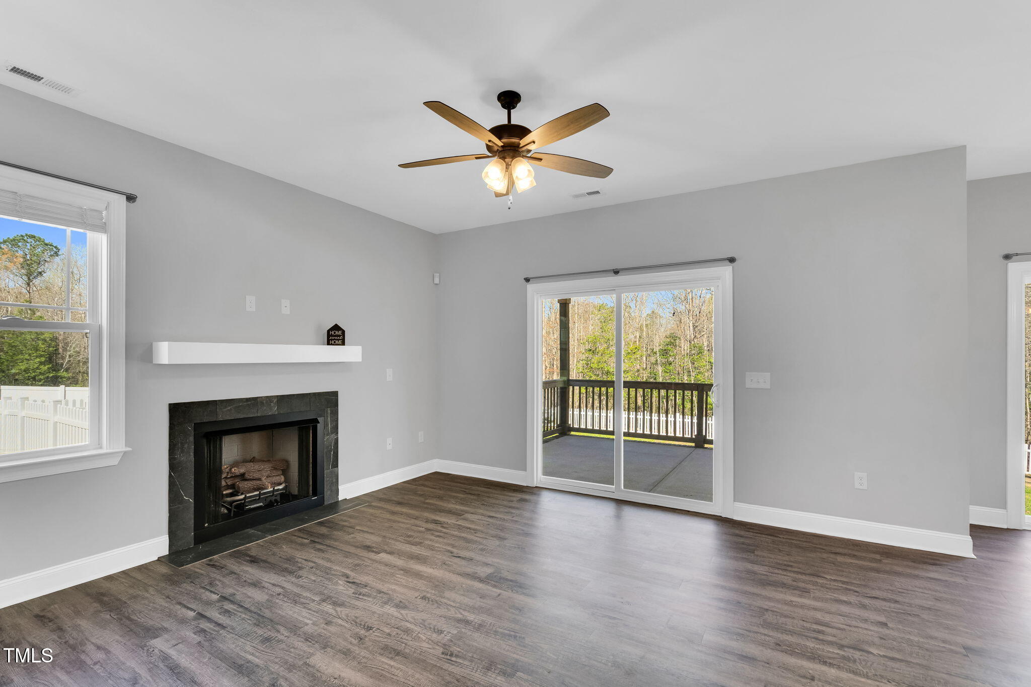 303 Pleasant Ridge Court Benson, NC 27504 - Photo 8 of 39 8-web-or-mls-DSC06419