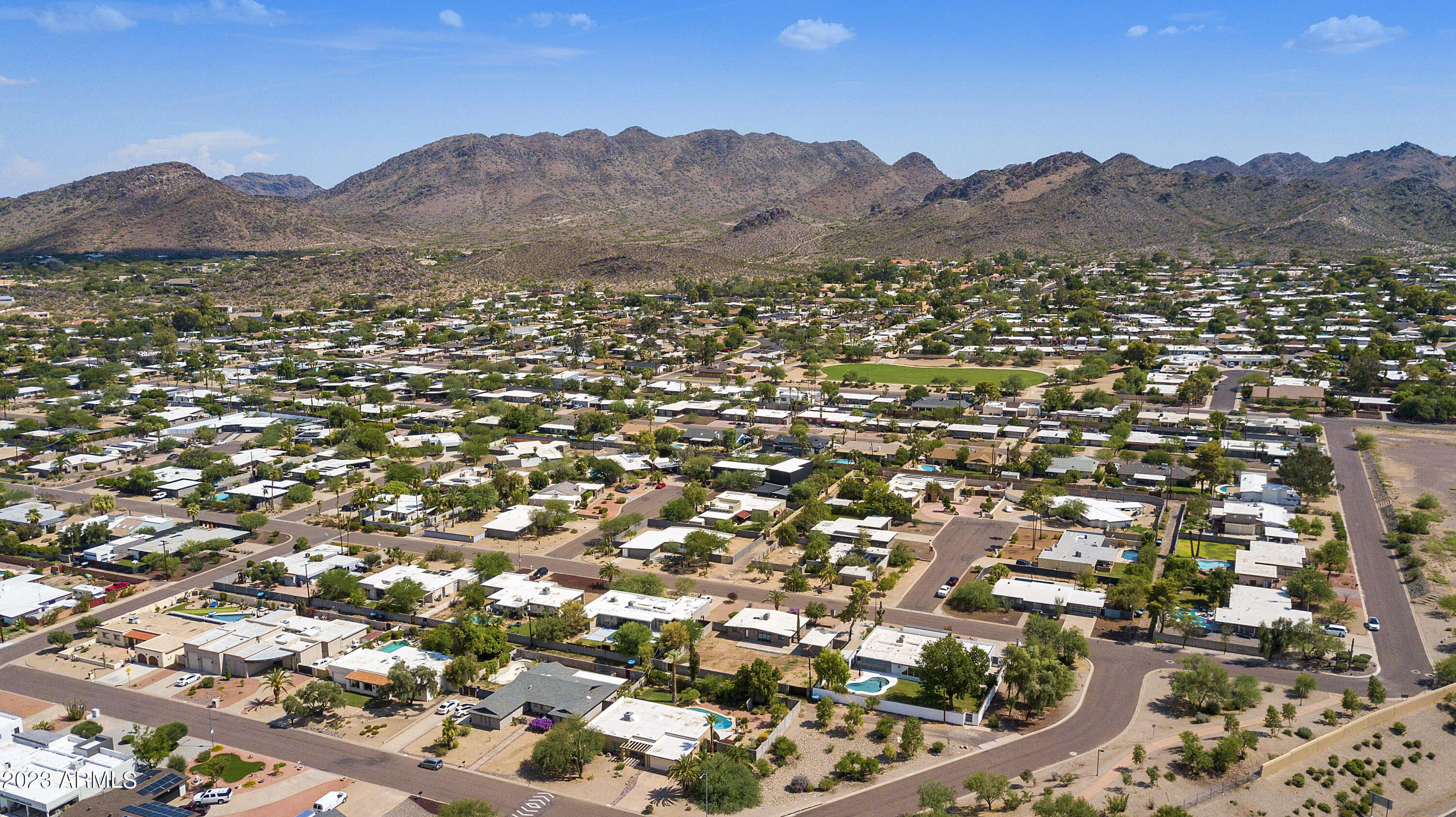 3318 East Onyx Avenue Phoenix, AZ 85028 - Photo 29 of 55 a view of city and mountain