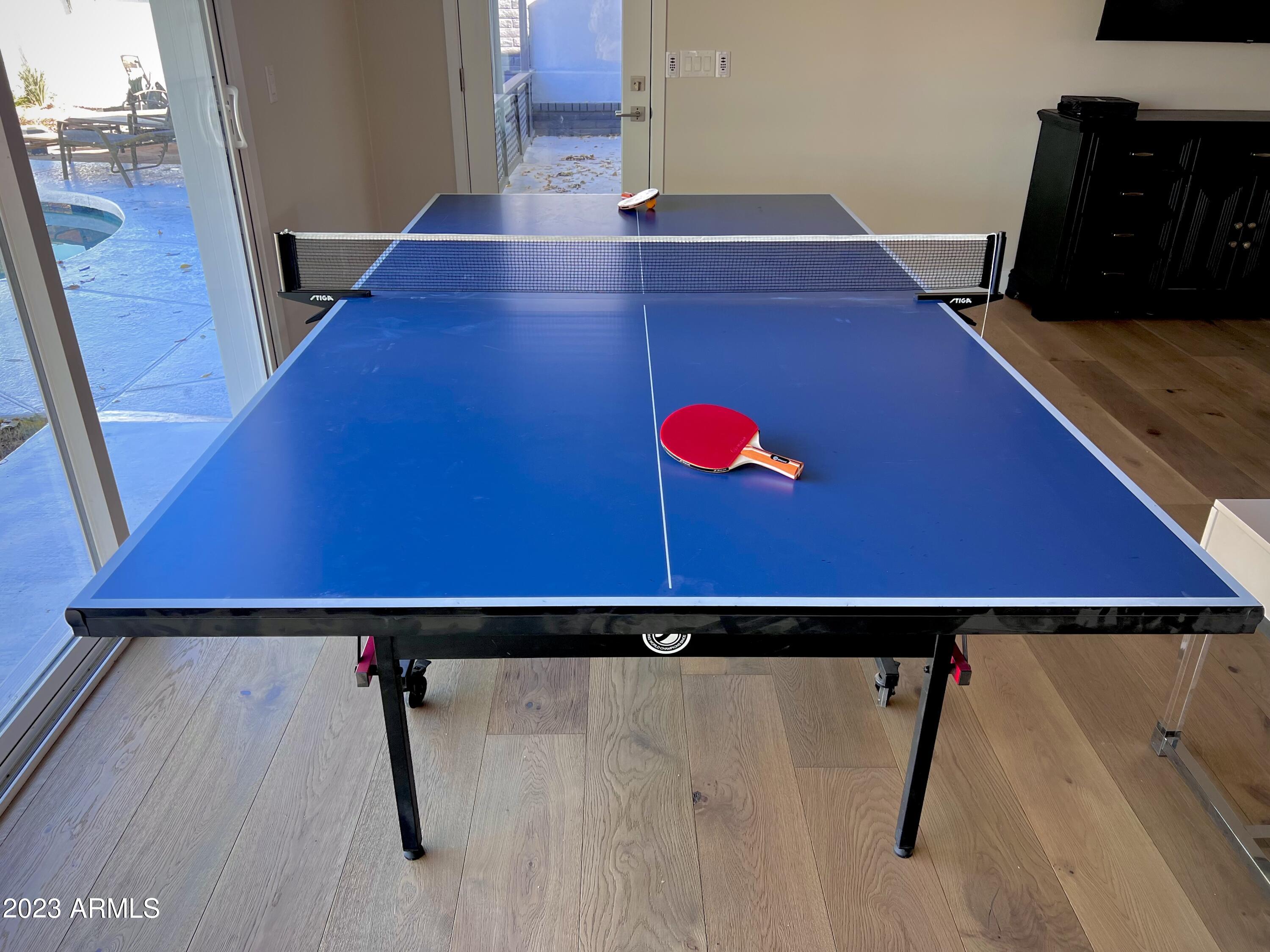 3318 East Onyx Avenue Phoenix, AZ 85028 - Photo 32 of 55 a view of a air conditioner