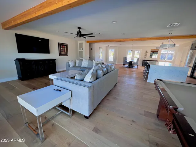 $6,300 | 3318 East Onyx Avenue, Phoenix, AZ 85028