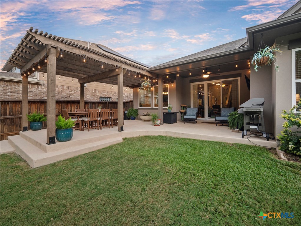 28415 Willis Ranch San Antonio, TX 78260 - Photo 33 of 48 a view of sitting area of the house