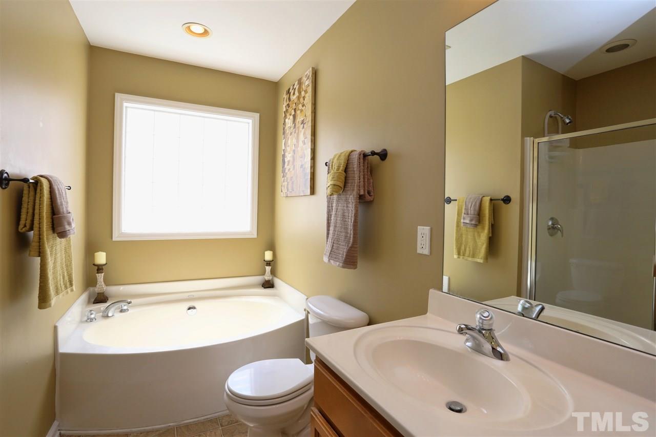 5946 Brambleberry Way Raleigh, NC 27616 - Photo 13 of 24 Gallery Image 13