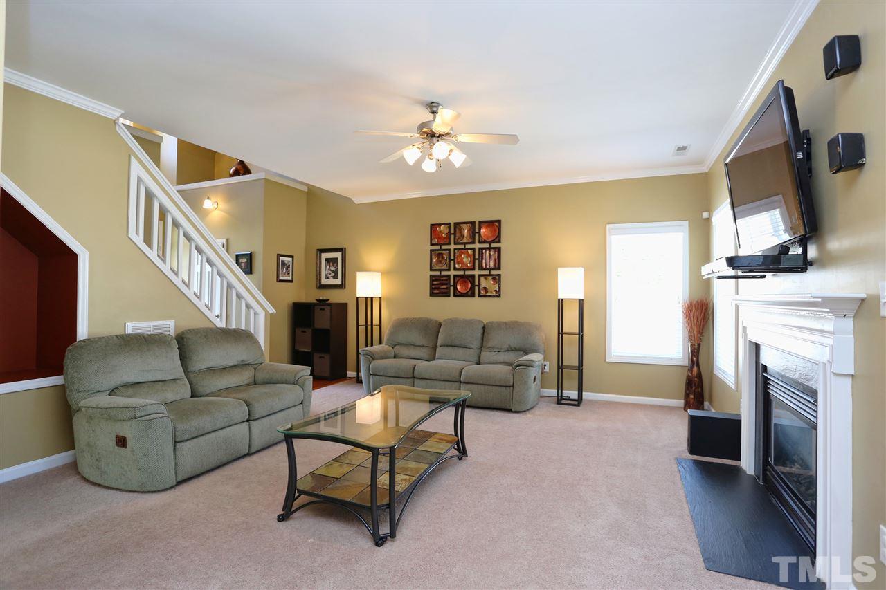 5946 Brambleberry Way Raleigh, NC 27616 - Photo 3 of 24 Gallery Image 3