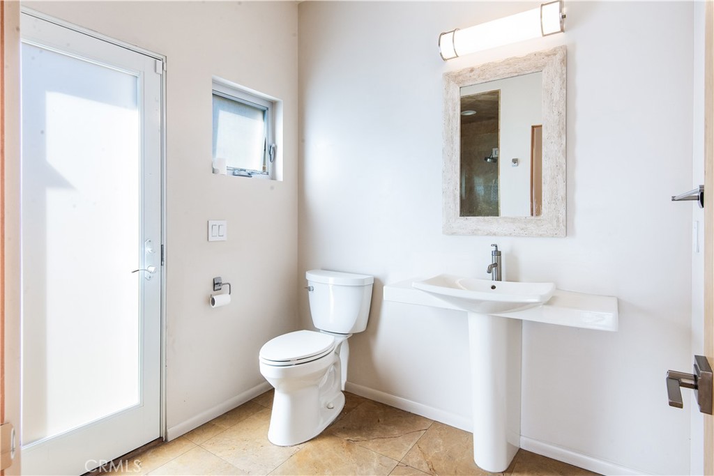 2913 Winlock Road Torrance, CA 90505 - Photo 28 of 43