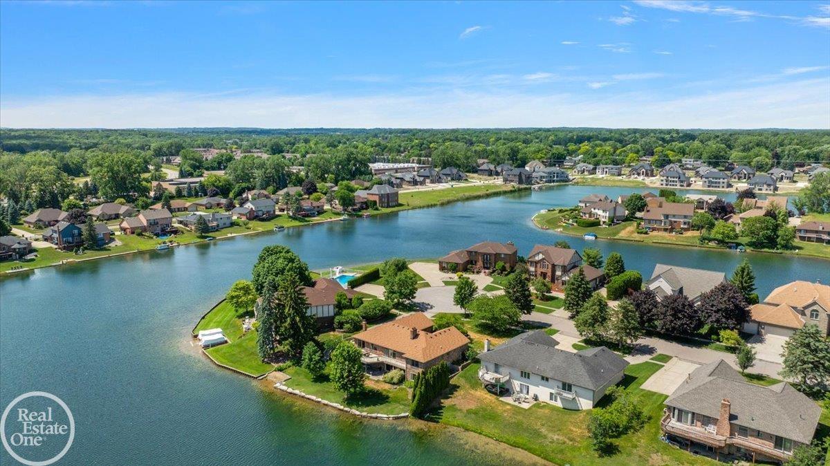 3286 Sandy Point Utica, MI 48316 - Photo 64 of 67