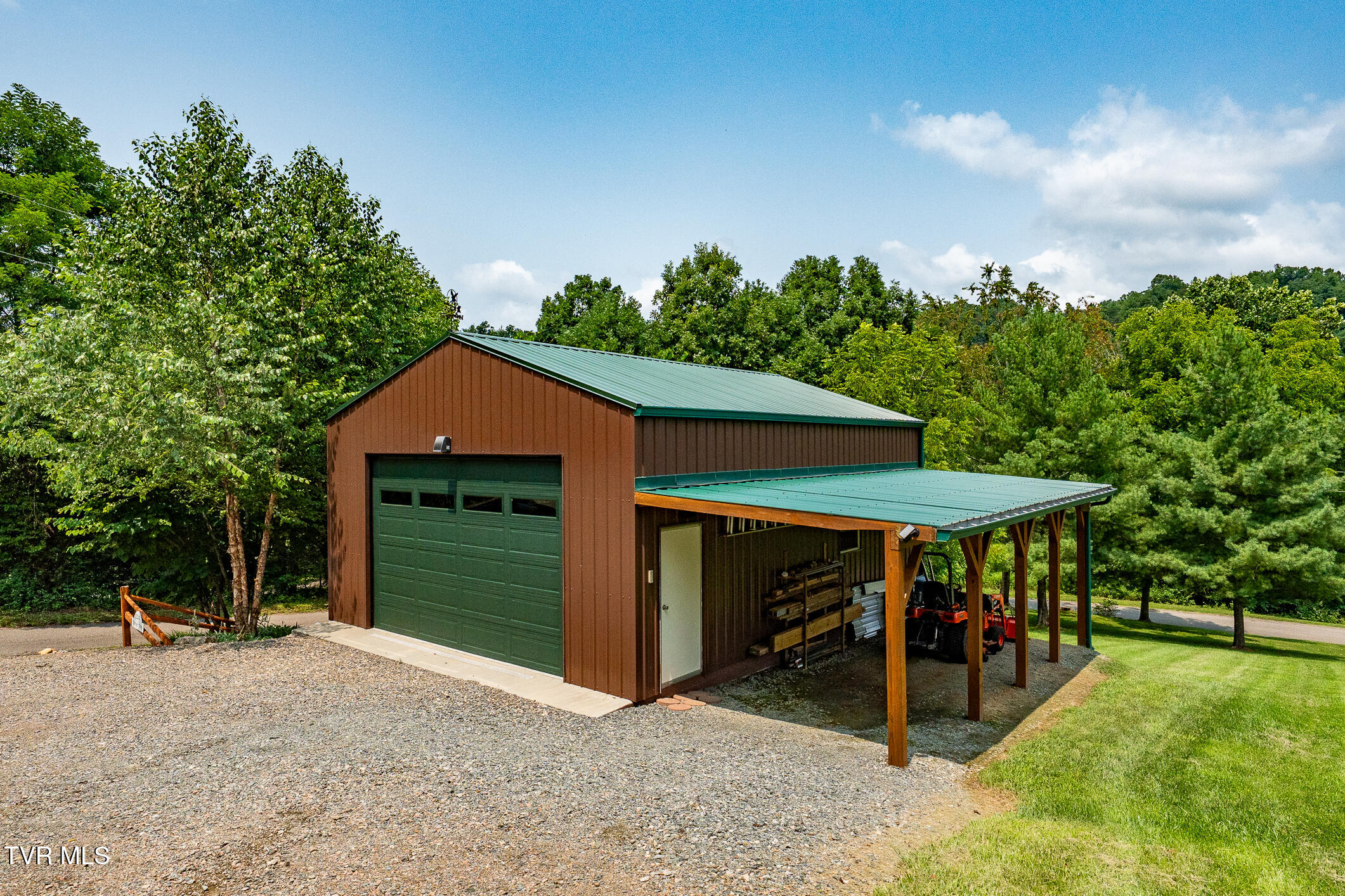 2288 Norris Road Butler, TN 37640 - Photo 3 of 134 2288 Norris Rd (41 of 145)
