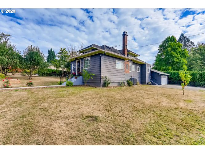 6614 Southwest Garden Home Road Portland, OR 97223 - Photo 2 of 30 Gallery Image 2