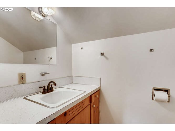 6614 Southwest Garden Home Road Portland, OR 97223 - Photo 25 of 30 Gallery Image 25