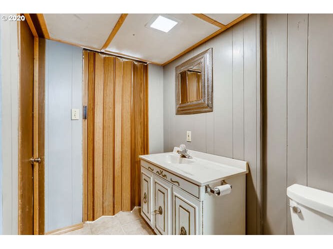 6614 Southwest Garden Home Road Portland, OR 97223 - Photo 26 of 30 Gallery Image 26