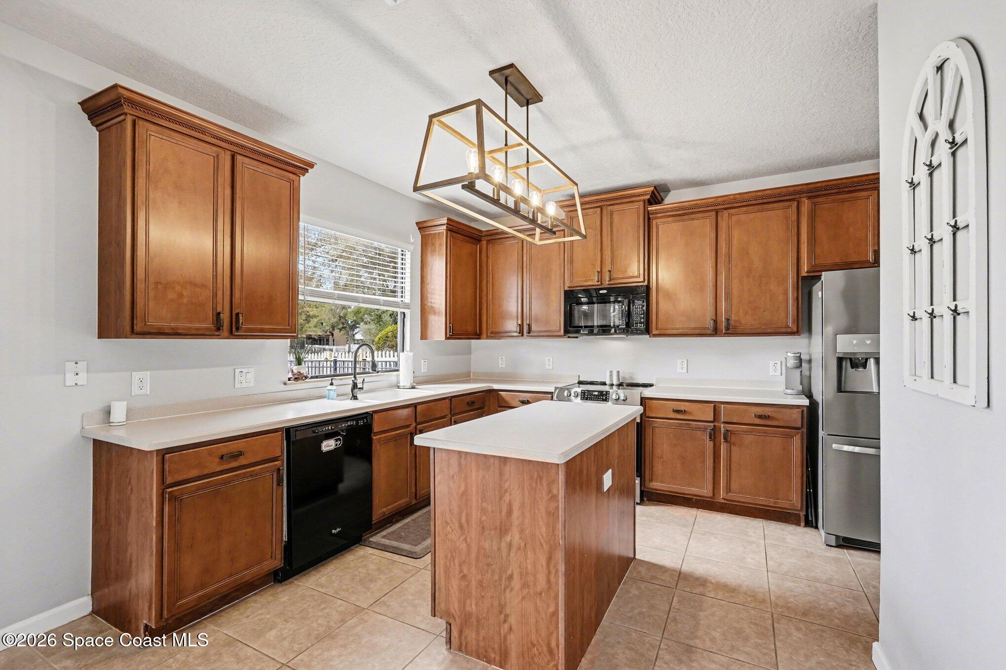 1131 Bolle Circle Rockledge, FL 32955 - Photo 9 of 47 013_file_8566