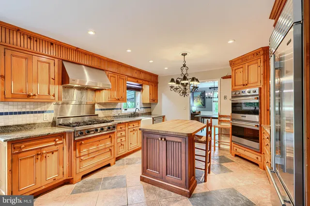 $780,000 | 2117 Pot Spring Road, Lutherville-Timonium, MD 21093