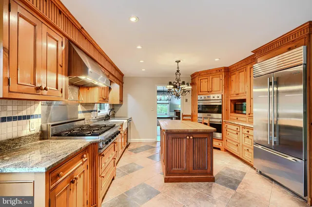 $780,000 | 2117 Pot Spring Road, Lutherville-Timonium, MD 21093