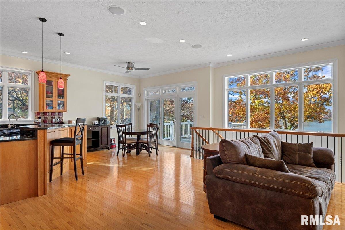25 Oak Lane Springfield, IL 62712 - Photo 13 of 65 Gallery Image 13