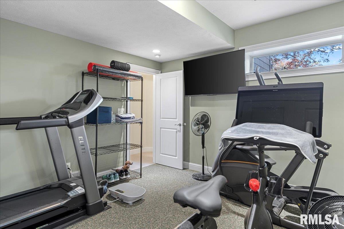25 Oak Lane Springfield, IL 62712 - Photo 49 of 65 Gallery Image 49