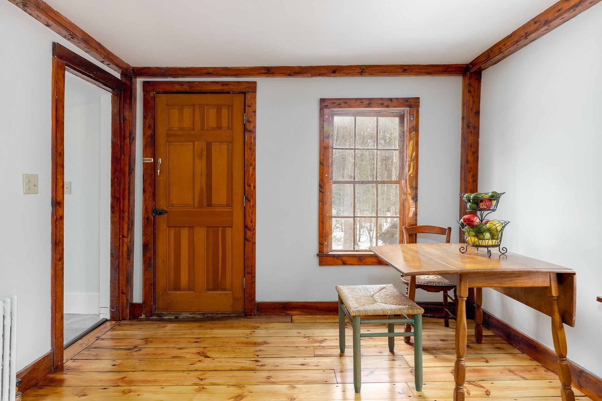 27 Bulkeley Road, Unit LEFT Littleton, MA 01460 - Photo 4 of 13 Gallery Image 4
