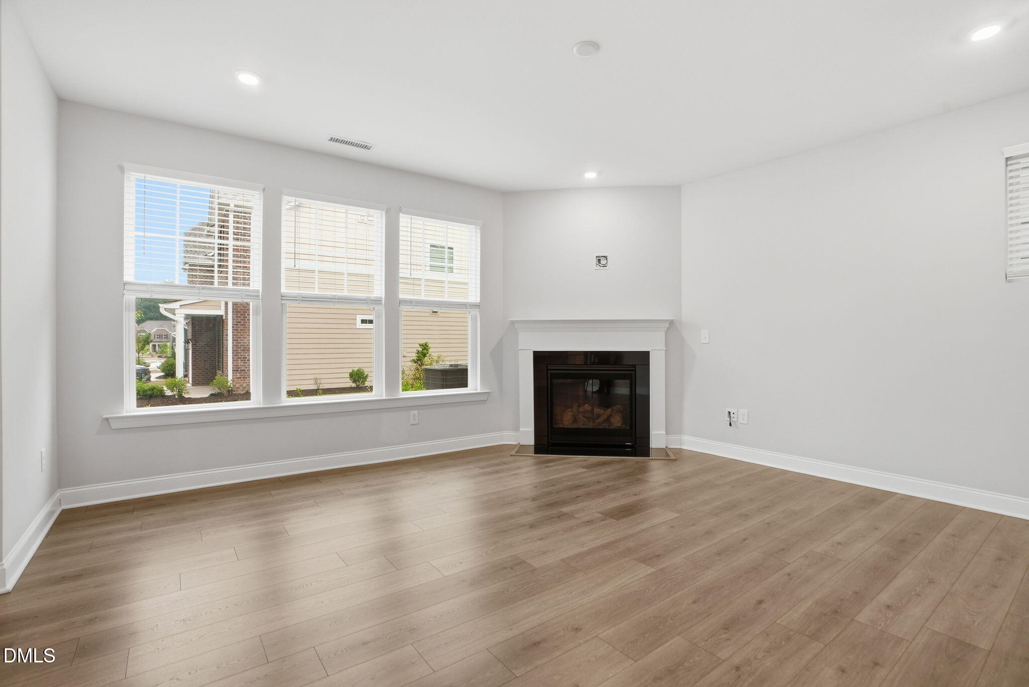 401 Ressler Street Holly Springs, NC 27540 - Photo 17 of 98 401 Ressler Street-15