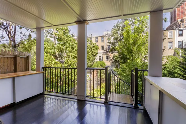 $8,000 | 154 Sussex Street, Unit 2, Jersey City, NJ 07302