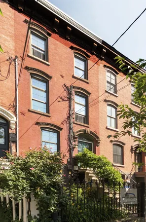 $8,000 | 154 Sussex Street, Unit 2, Jersey City, NJ 07302
