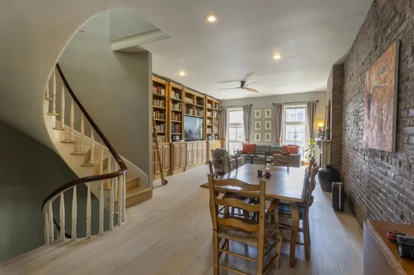 $8,000 | 154 Sussex Street, Unit 2, Jersey City, NJ 07302