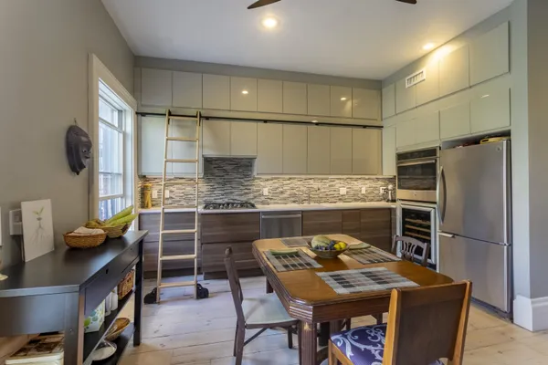 $8,000 | 154 Sussex Street, Unit 2, Jersey City, NJ 07302