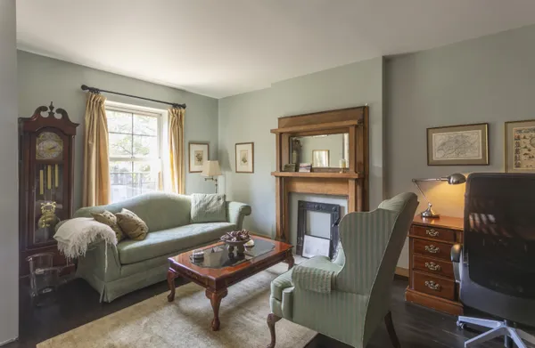 $8,000 | 154 Sussex Street, Unit 2, Jersey City, NJ 07302